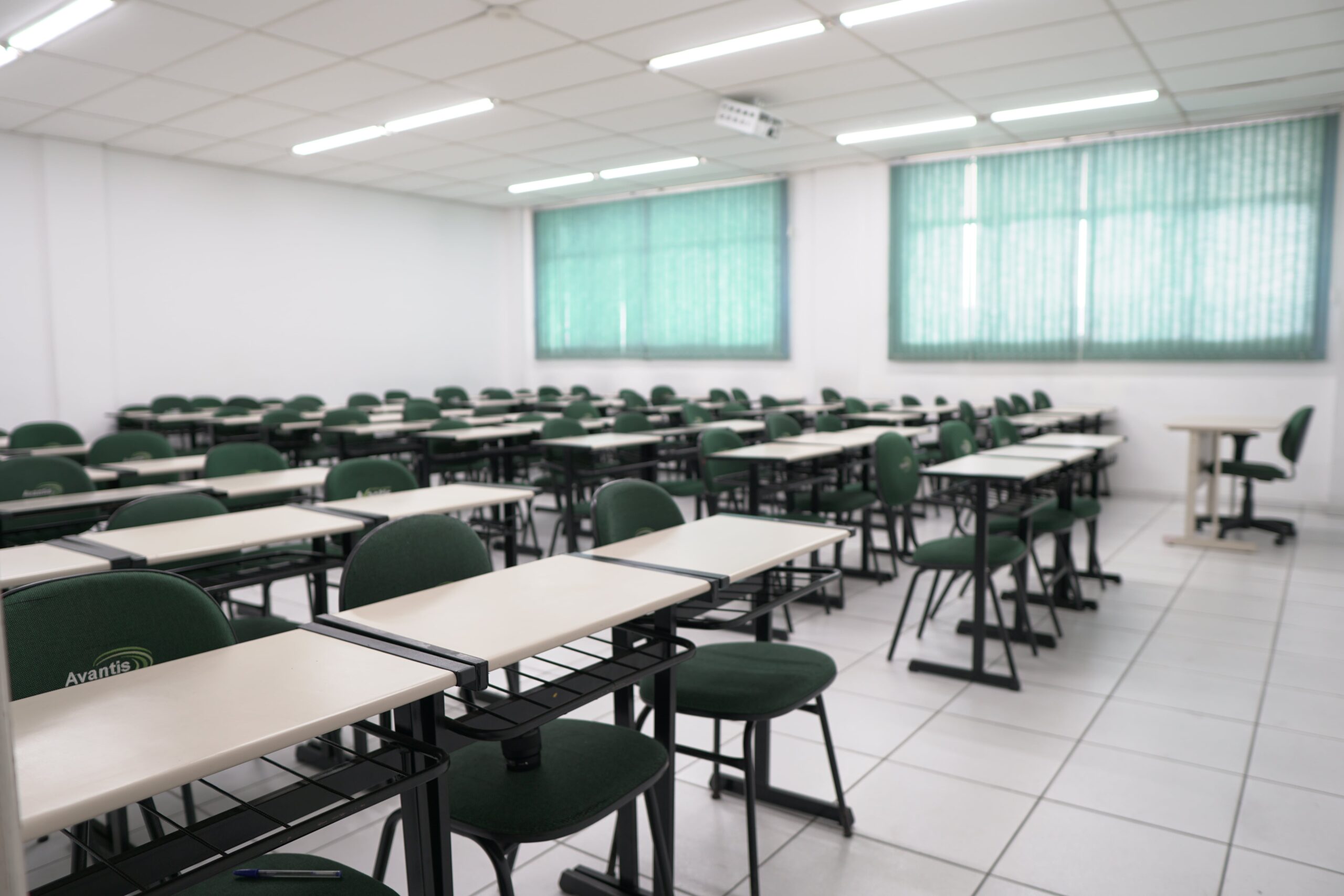 colegio_saladeaula (1)-min